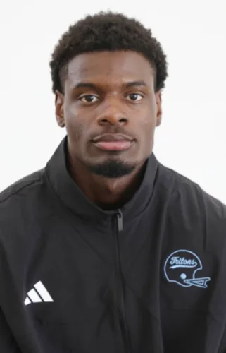 No. 15 Iowa Central pulls through on the road